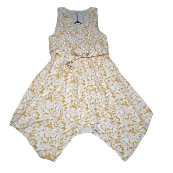 Women's Ava & Viv  Floral Print Sleeveless V-Neck Wrap Dress -Mustard Yellow 4X - Picture 2 of 9